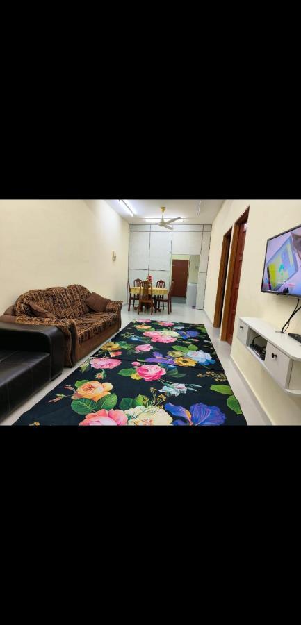 Wafiy Homestay Macang Eksteriør billede